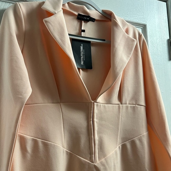 Pretty Little Thing Dress Size 12 - Picture 2 of 11